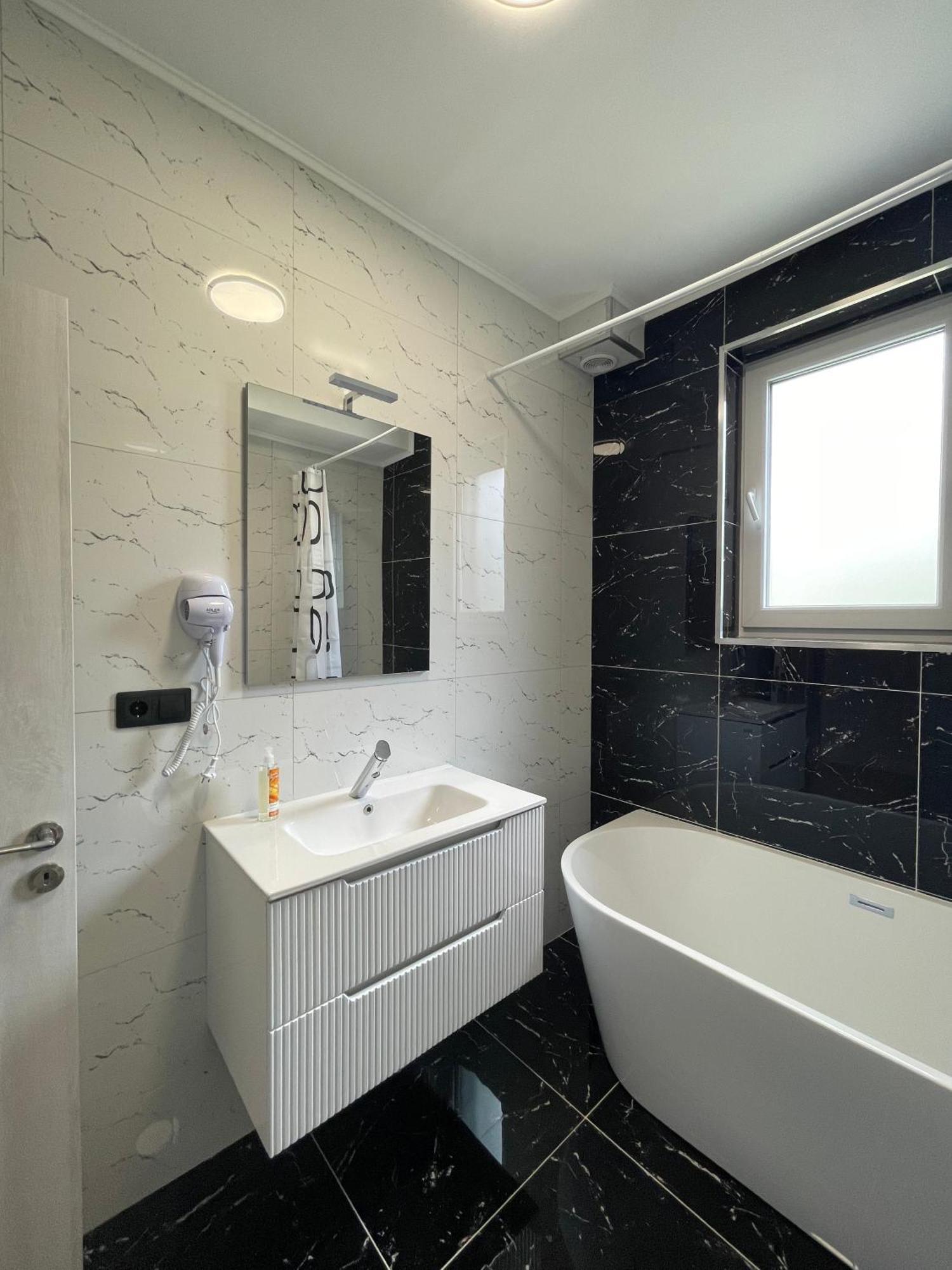 Prestige Suites - Cluj Luxury Kültér fotó
